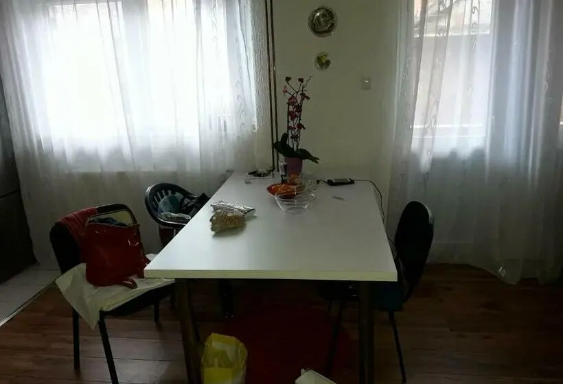 اتاق استاندارد, Guest House Sistem