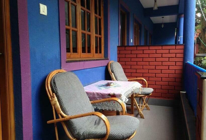 带阳台的豪华间, Leisure Cottages