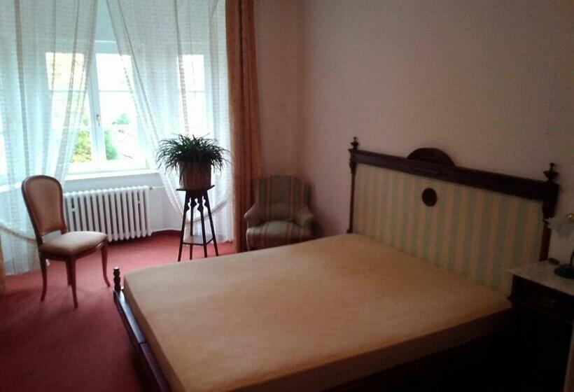 سوئیت 2 خوابه, Pension Baron Schoeneck