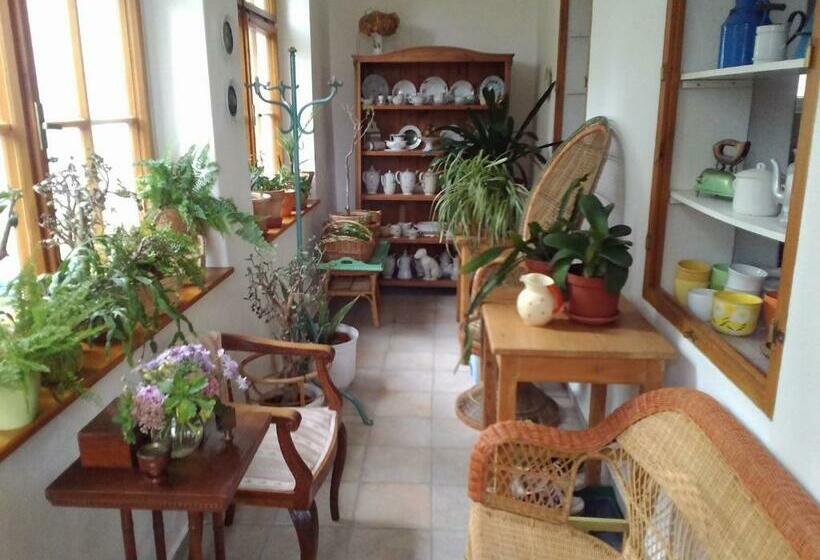 سوئیت 2 خوابه, Pension Baron Schoeneck