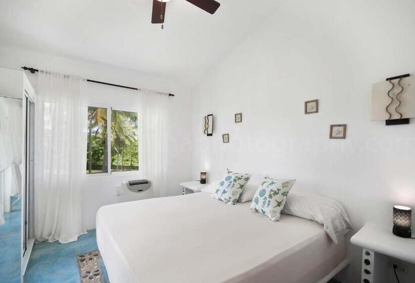 , Baoba Beach