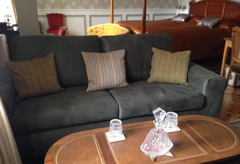 חדר דלוקס, Kerblondel