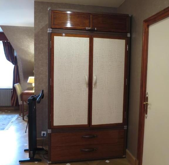Четырехместный Номер Deluxe, Kerblondel
