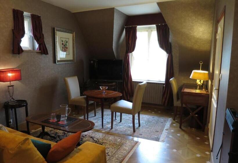 חדר דלוקס לארבעה, Kerblondel