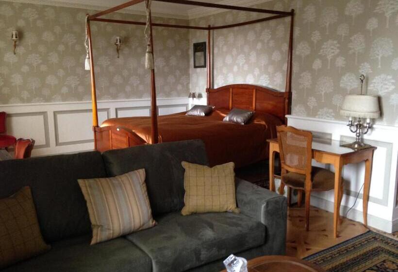 חדר דלוקס, Kerblondel