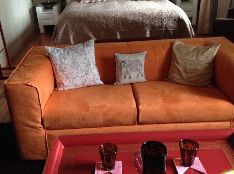 חדר דלוקס, Kerblondel