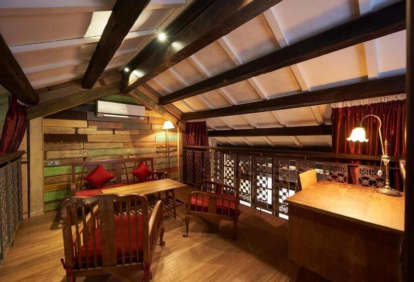 جناح, You Le Yuen