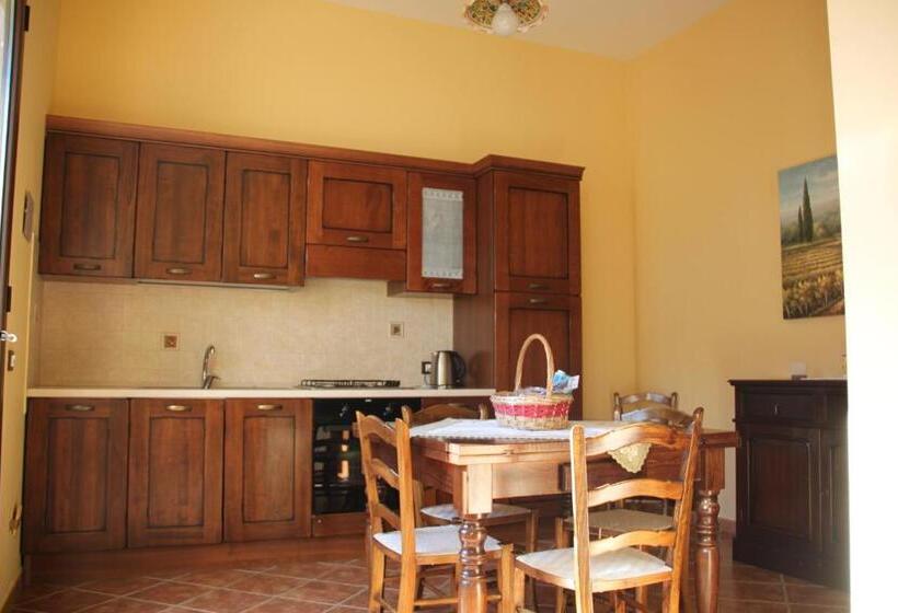 Апартаменты Внутренние 1 Спальня, Casale La Zagara