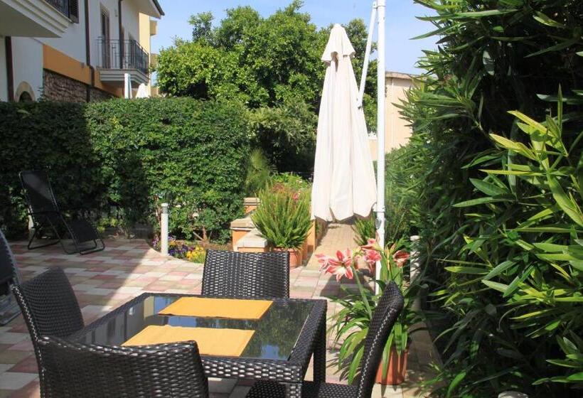 Апартаменты Внутренние 1 Спальня, Casale La Zagara