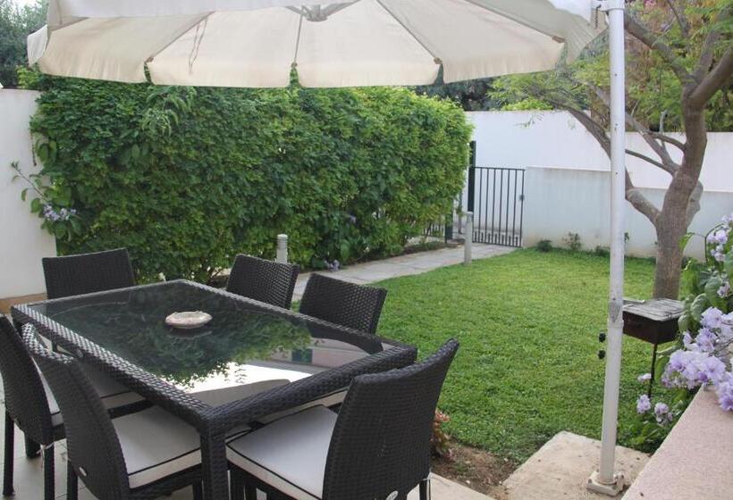 Апартаменты 3 Спальни, Casale La Zagara