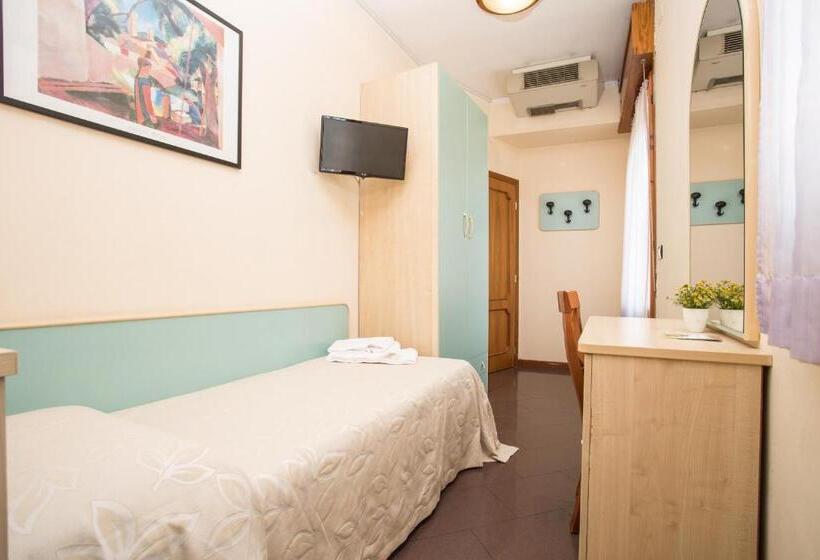 חדר סטנדרט יחיד, Albergo Ristorante Pozzi