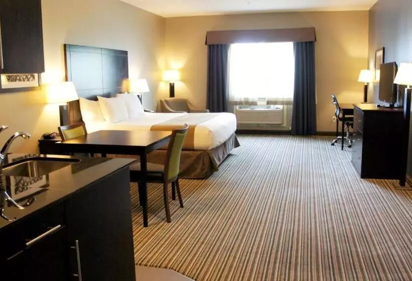 キングサイズベッドのスイートルーム, Best Western Plus Fort Saskatchewan Inn & Suites