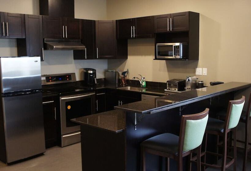 סוויטת 2 חדרי שינה, Best Western Plus Fort Saskatchewan Inn & Suites