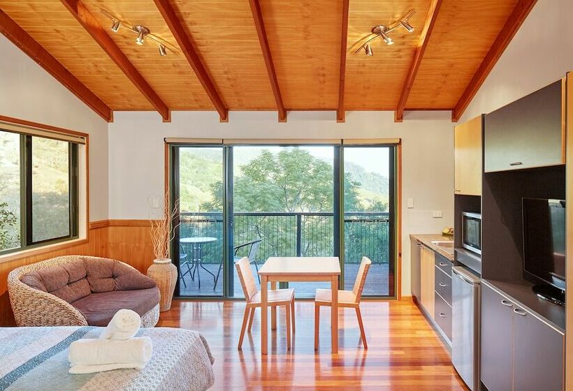 ベーシックワンルーム, Dayboro Cottages