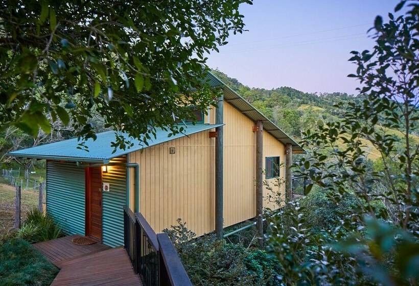 ベーシックワンルーム, Dayboro Cottages
