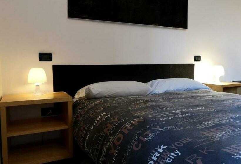 חדר סטנדרט, Diecizero Affittacamere