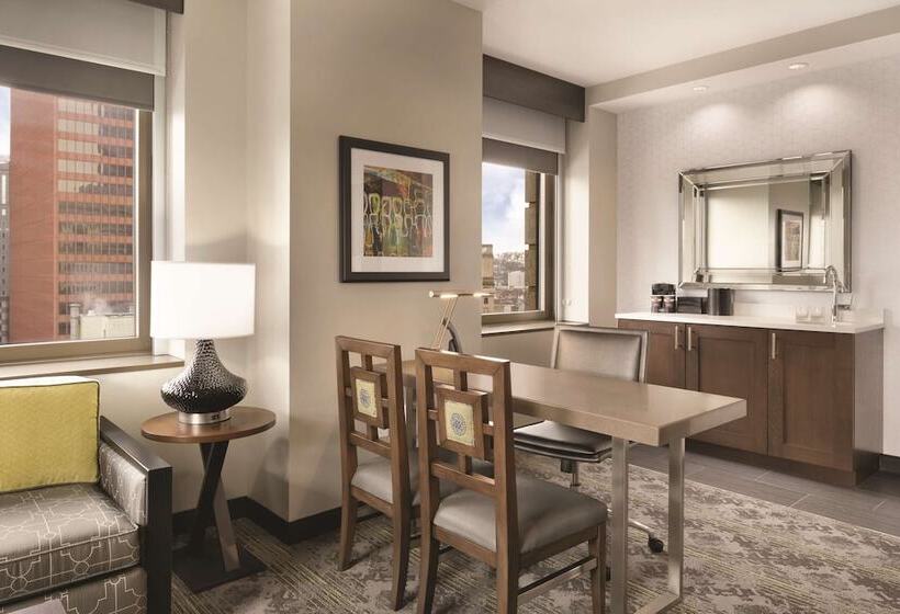 스위트, Embassy Suites By Hilton Pittsburgh Downtown