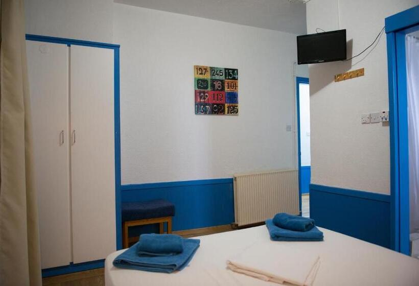 スタンダードルーム, Le Village