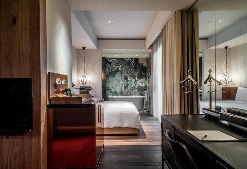 اتاق استاندارد, Proverbs Taipei