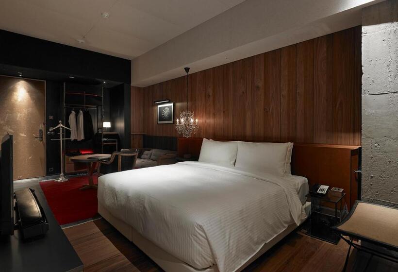 اتاق کلاسیک, Proverbs Taipei