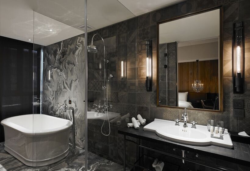 اتاق کلاسیک, Proverbs Taipei