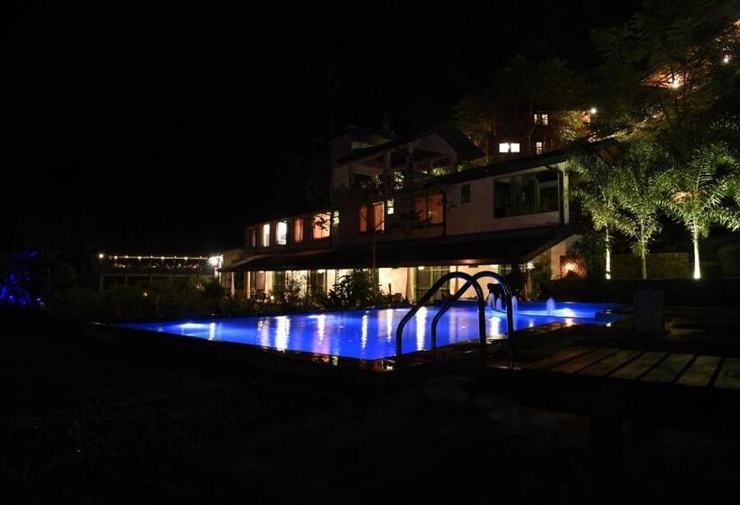 デラックスルーム, Sinharaja Forest Edge