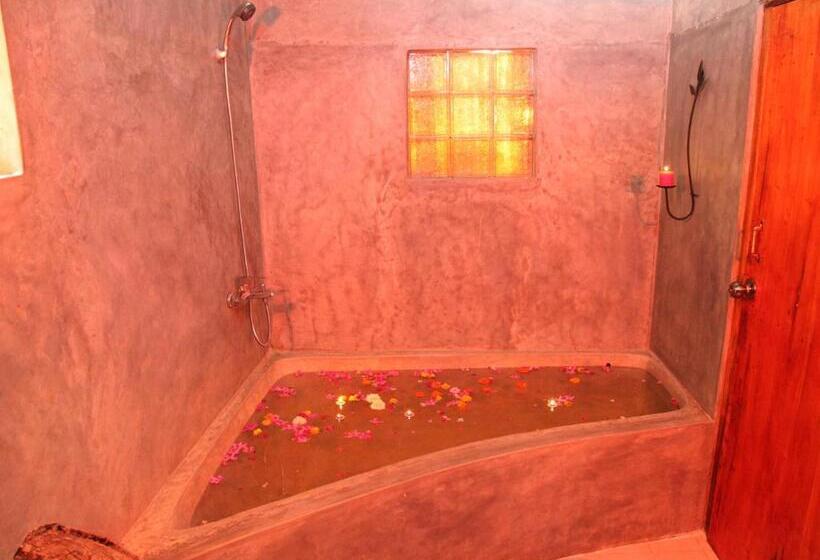 デラックスルーム, Sinharaja Forest Edge