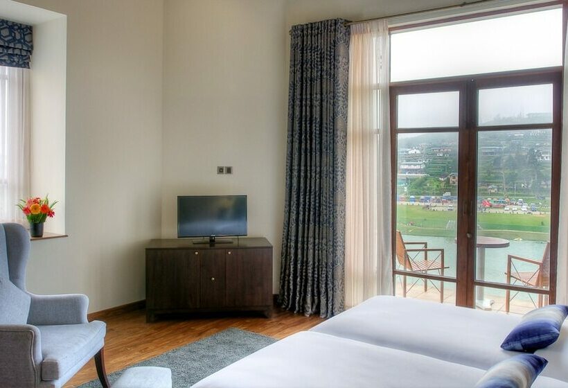 디럭스 룸 호수 전망, Tea Plant Nuwara Eliya