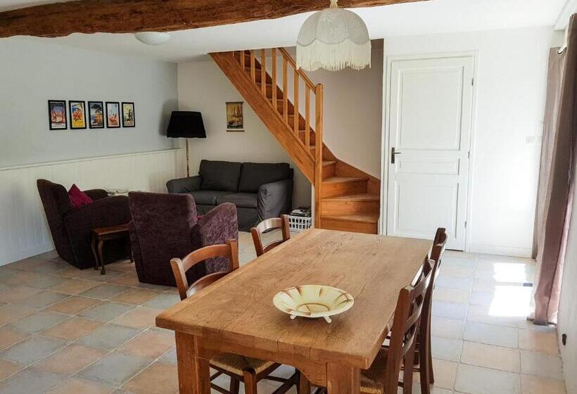 كابينة, Domaine De Chantageasse