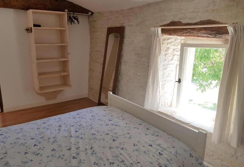 오두막, Domaine De Chantageasse