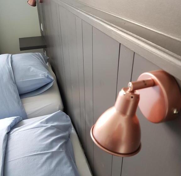 스탠다드 트리플 룸 가든 전망, Domaine De Chantageasse