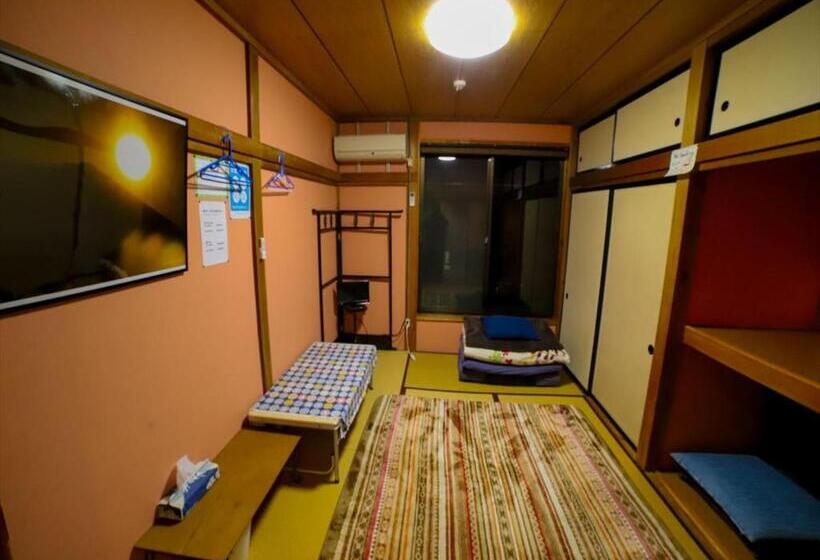 Трехместный Номер Стандарт Совместная Ванная, Guest House Tokiwa