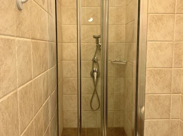 اتاق استاندارد, Albergo Ristorante Del Cacciatore