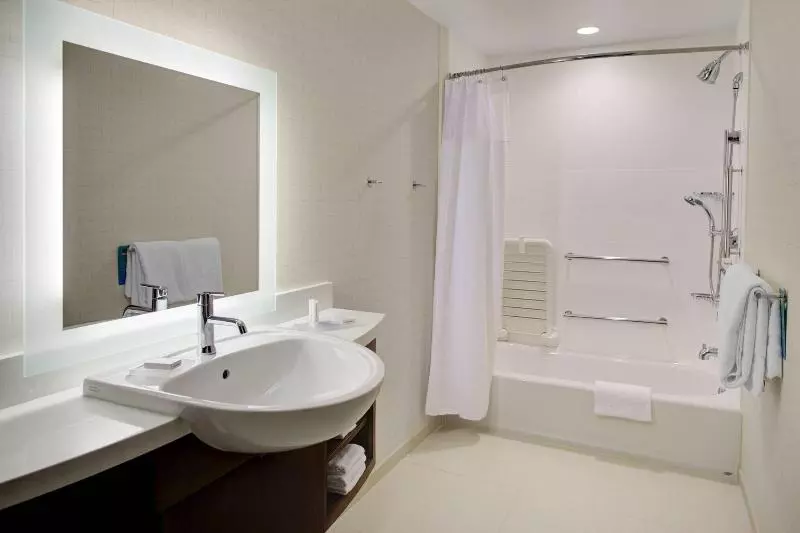 اتاق لوکس, Asoka Luxury