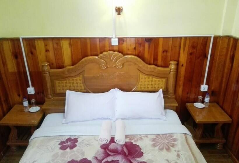 اتاق استاندارد, Bright