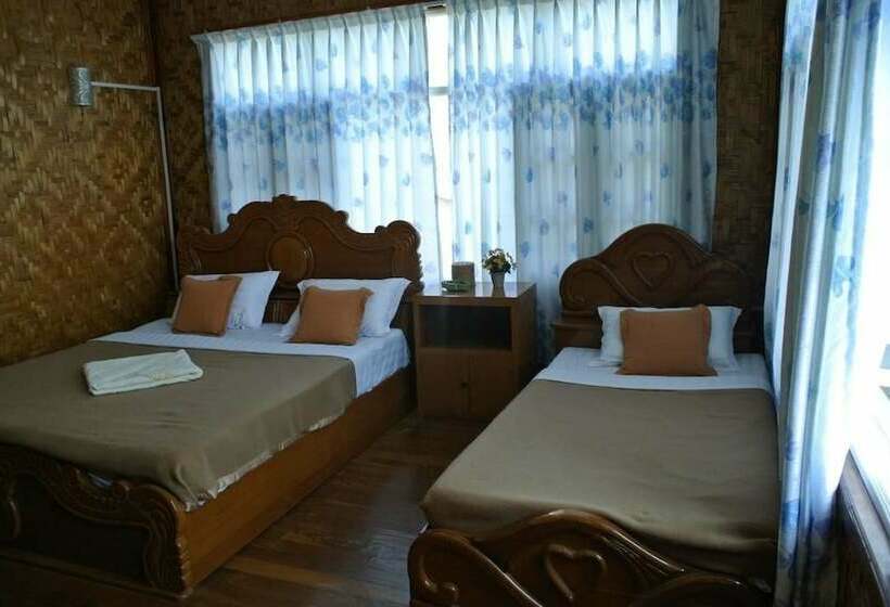 اتاق سوپریور سه تخته, Bright