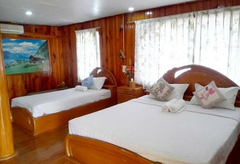 اتاق سوپریور سه تخته, Bright