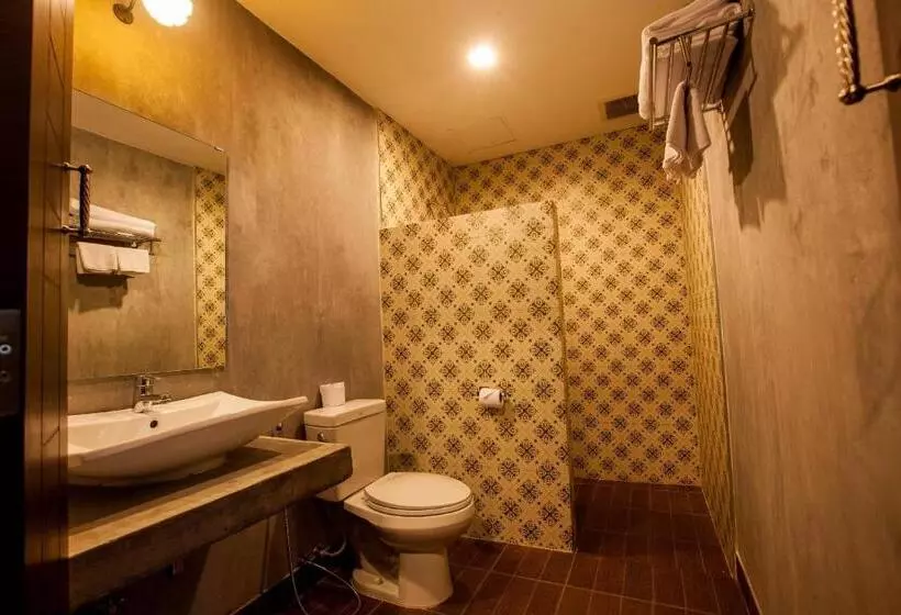 اتاق استاندارد, Chalicha Resort