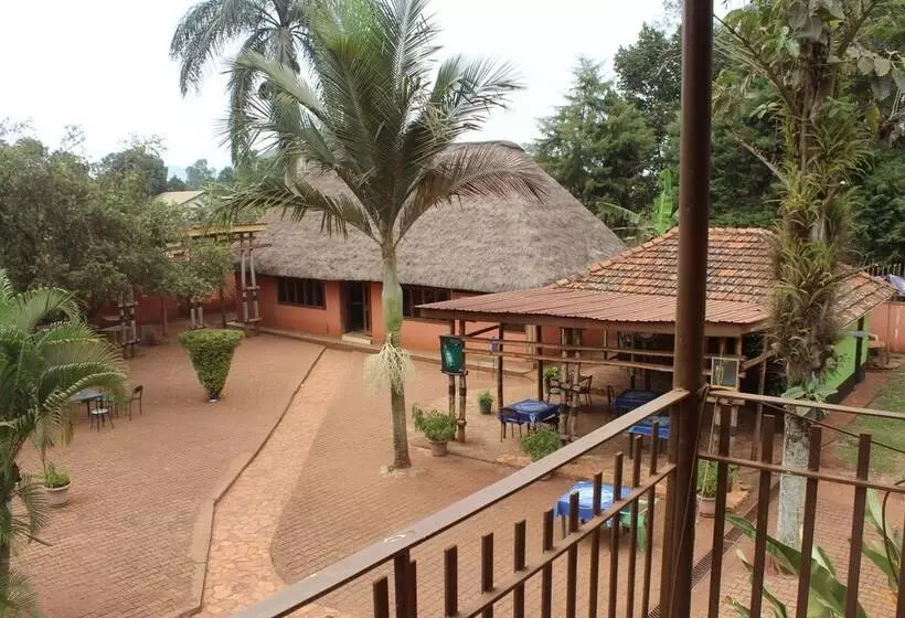 اتاق استاندارد, Cool Breeze Hotel Jinja