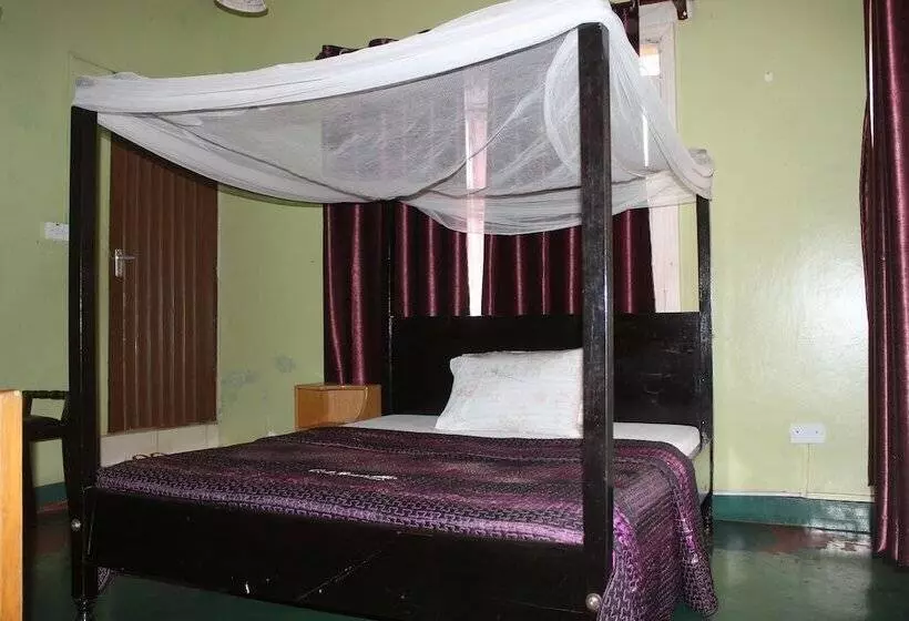 اتاق استاندارد یک نفره, Cool Breeze Hotel Jinja