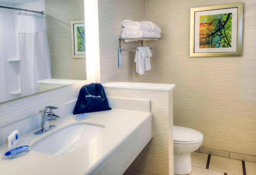 غرفة قياسية سرير كينج, Fairfield Inn & Suites By Marriott Princeton