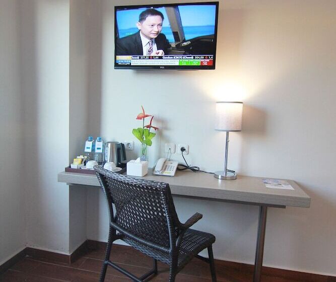 수피리어 룸, Genio Hotel Manado