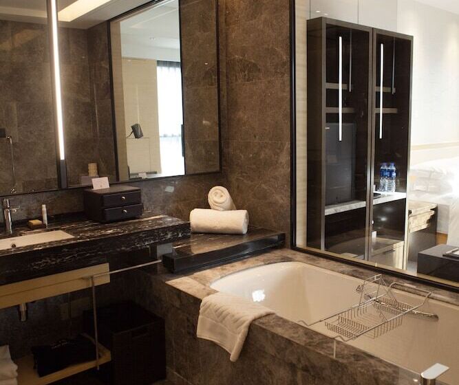 Студия Стандарт Двуспальная Кровать, Hilton Suzhou
