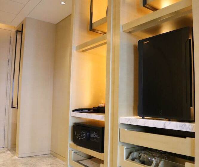 Стандартный Номер Кровать Кинг, Hilton Suzhou