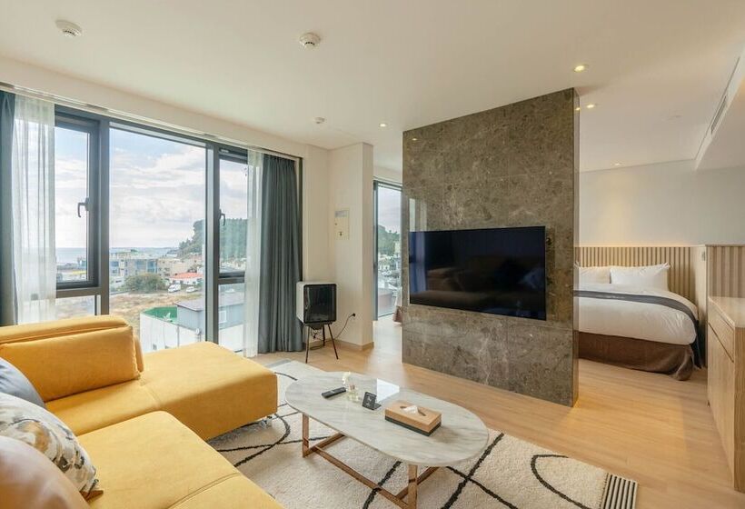 חדר סטודיו סטנדרד, Fine Jeju