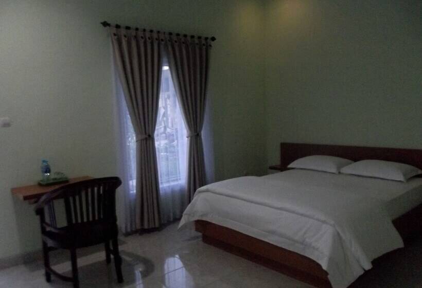 디럭스 룸, Komodo Boutique