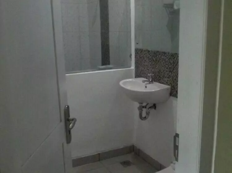 اتاق لوکس, Komodo Boutique