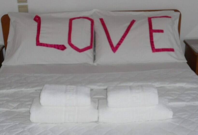 带海景的标准房, Miramare