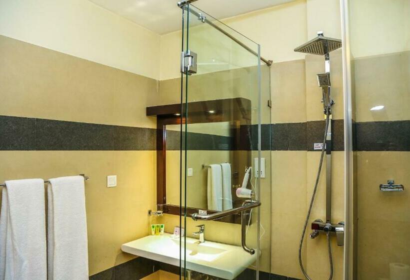 חדר דלוקס, Oak Ray City