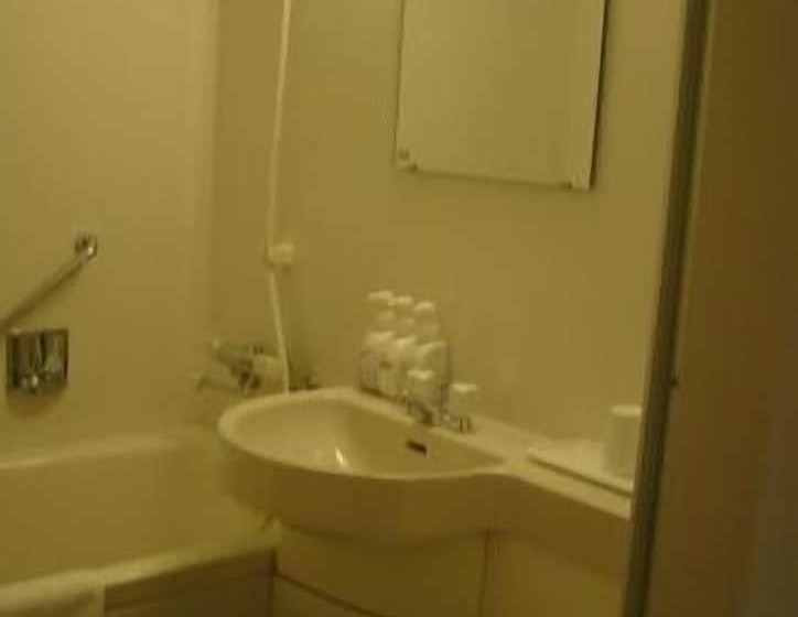 Номер Стандарт Вид на Море, Okabe Shiosaitei